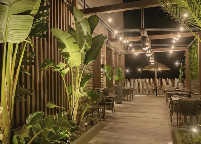 Отель Casa Coco Boutique & 4*s - Adults Only 4*